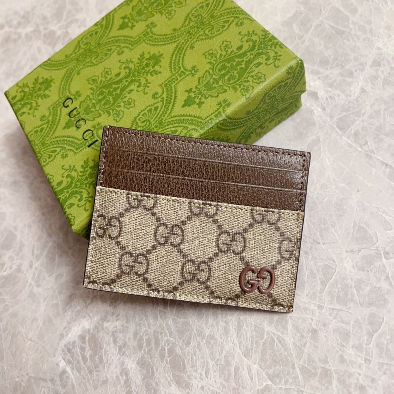 G*u*i wallets & purse